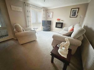 Photo 9- click for photo gallery